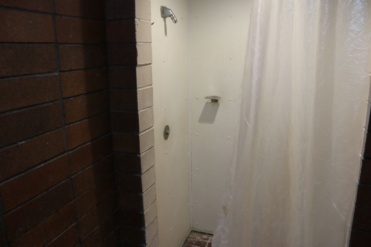 Camping at Eugene T Mahoney State Park in Nebraska