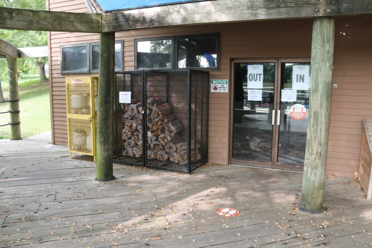 Camping at Eugene T Mahoney State Park in Nebraska