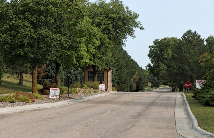 Camping at Eugene T Mahoney State Park in Nebraska