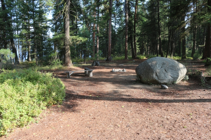 A guide to camping at Ponderosa State Park in Idaho