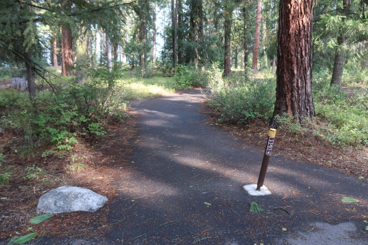 A guide to camping at Ponderosa State Park in Idaho