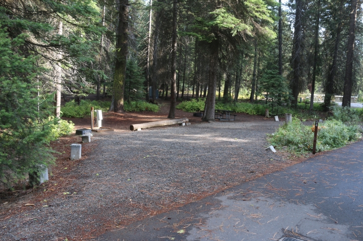 A guide to camping at Ponderosa State Park in Idaho