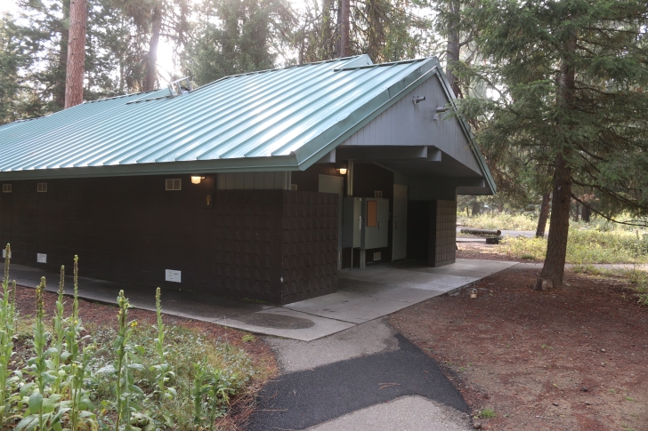 A guide to camping at Ponderosa State Park in Idaho