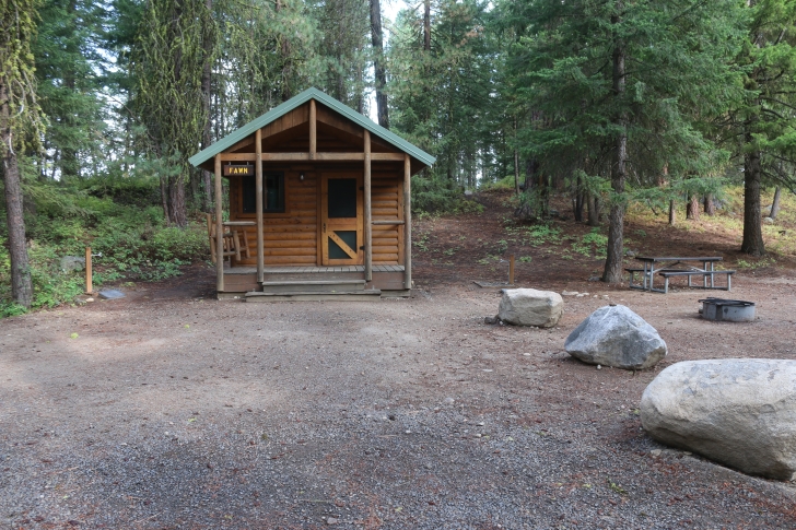 A guide to camping at Ponderosa State Park in Idaho