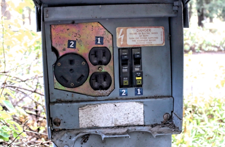 A guide to camping at Ponderosa State Park in Idaho