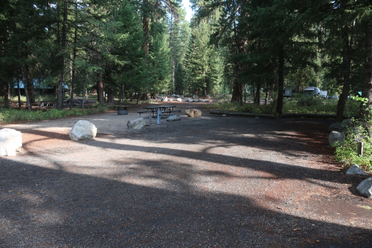 A guide to camping at Ponderosa State Park in Idaho