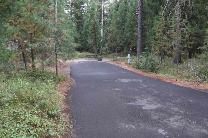 A guide to camping at Ponderosa State Park in Idaho