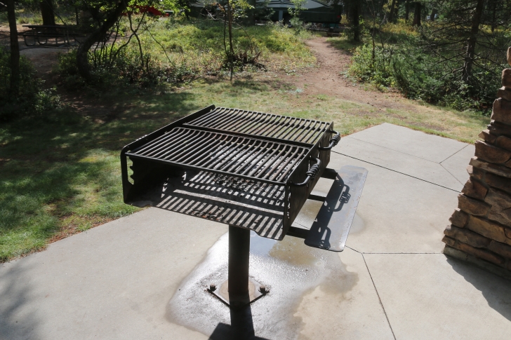 A guide to camping at Ponderosa State Park in Idaho