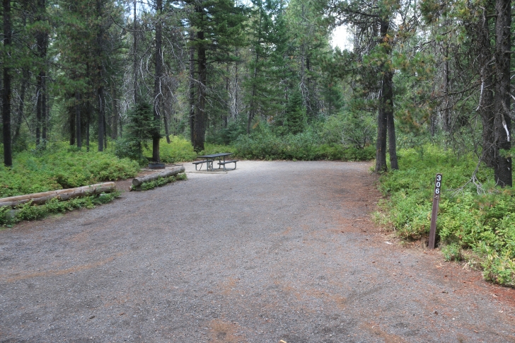 A guide to camping at Ponderosa State Park in Idaho