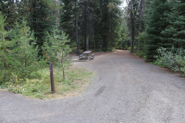 A guide to camping at Ponderosa State Park in Idaho