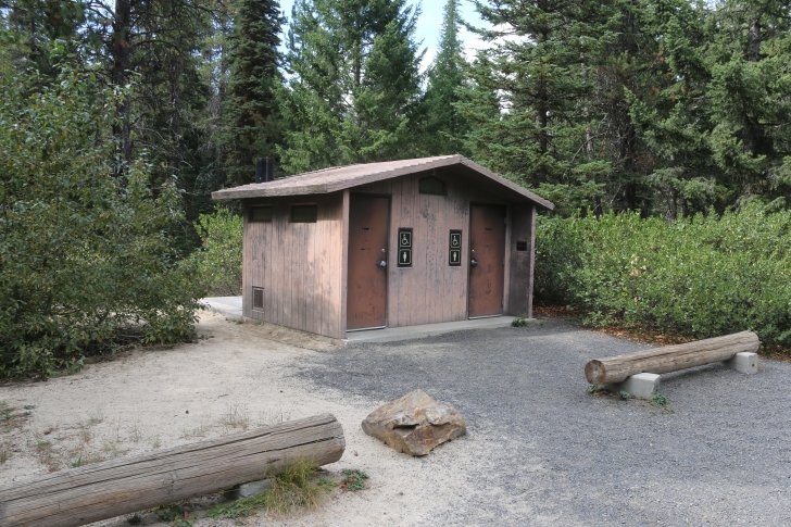 A guide to camping at Ponderosa State Park in Idaho