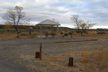 Camping at the Lud Drexler Park on the Salmon Falls Creek Reservoir