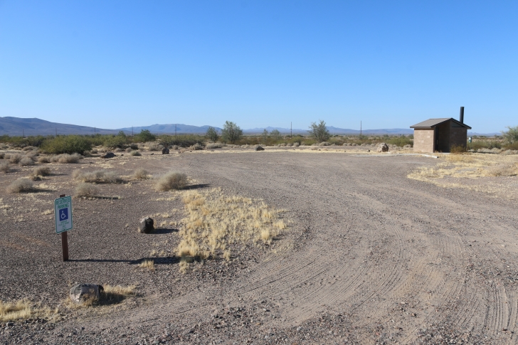 Camping at Painted Rock Campground and Petroglyph site.