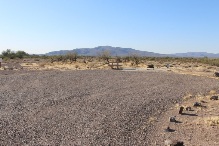 Camping at Painted Rock Campground and Petroglyph site.