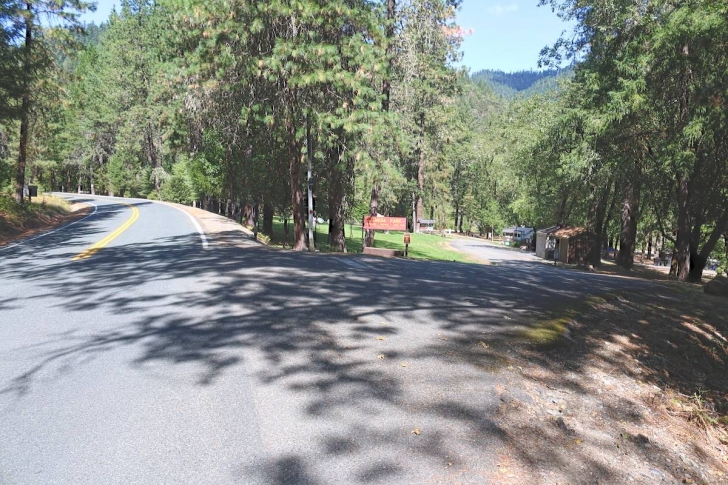 Almeda Park Oregon - campground entrance