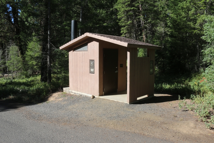 Camping in Antelope campground on Sagehen Reservoir.