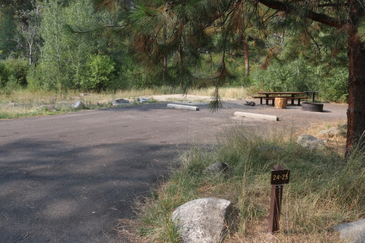 A guide to camping in Baumgartner Campground near Featherville Idaho