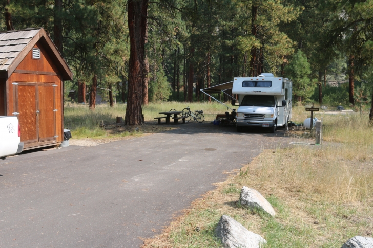 A guide to camping in Baumgartner Campground near Featherville Idaho