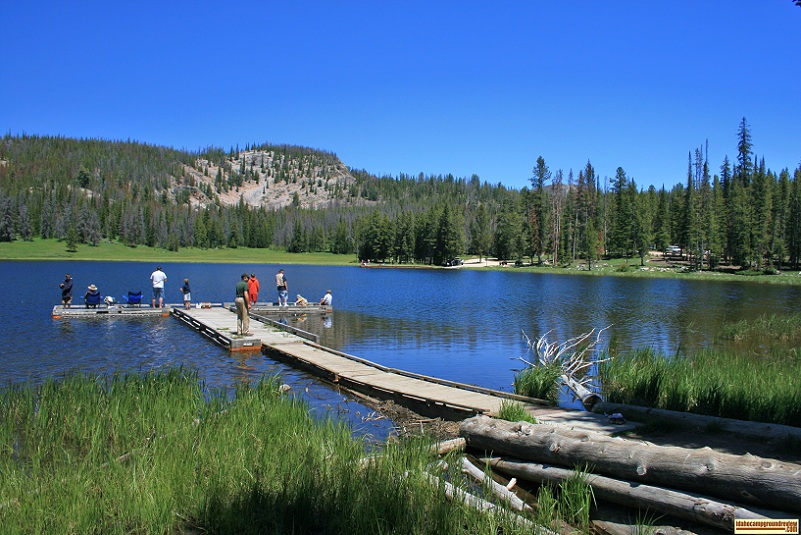 The second fishing dock at Bayhorse Lake.