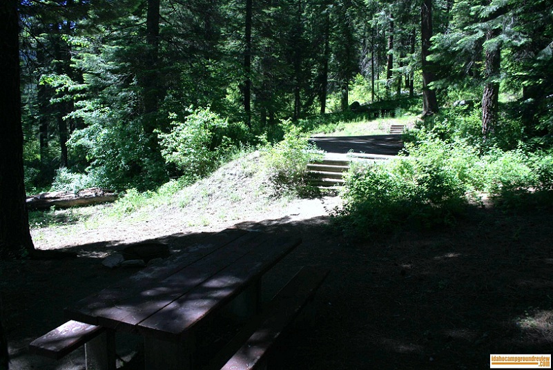 Canyon Campground north of Banks