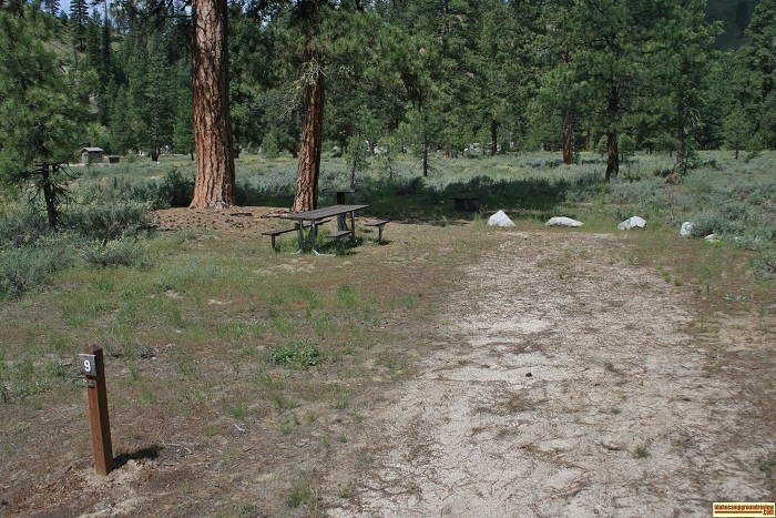 Chaparral Campground camping, campsite 9