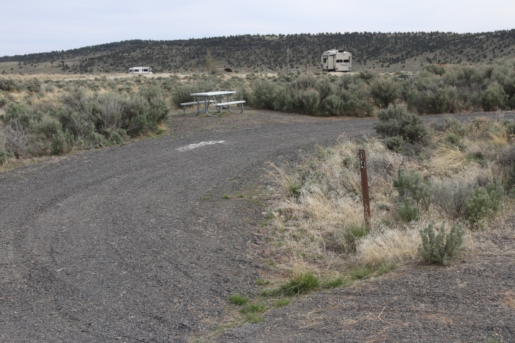 A guide to camping at Chickahominy Recreation Site - Oregon