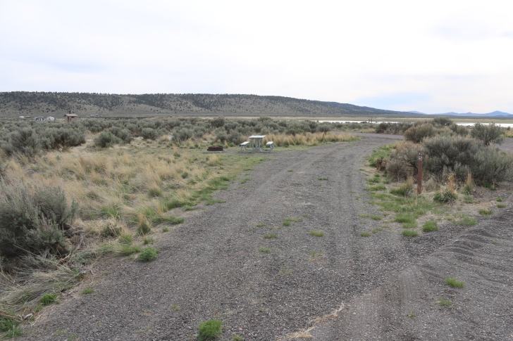 A guide to camping at Chickahominy Recreation Site - Oregon