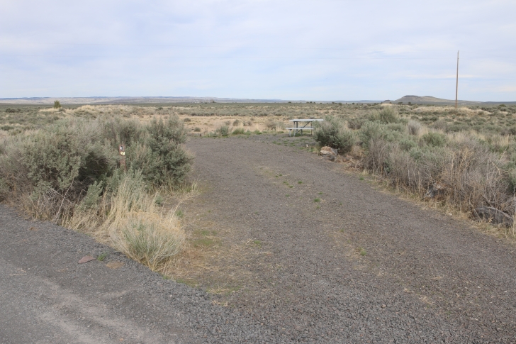 A guide to camping at Chickahominy Recreation Site - Oregon