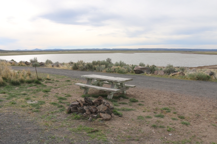 A guide to camping at Chickahominy Recreation Site - Oregon