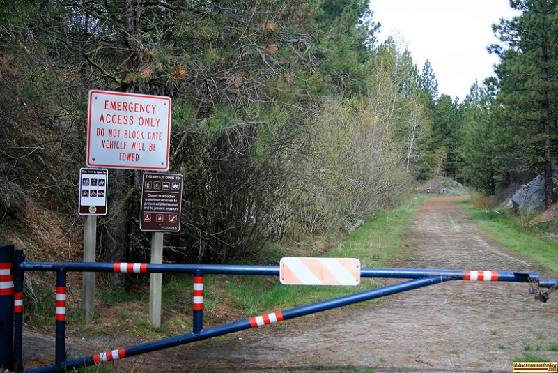 The Crown Point Trail at Crown Point Campground.