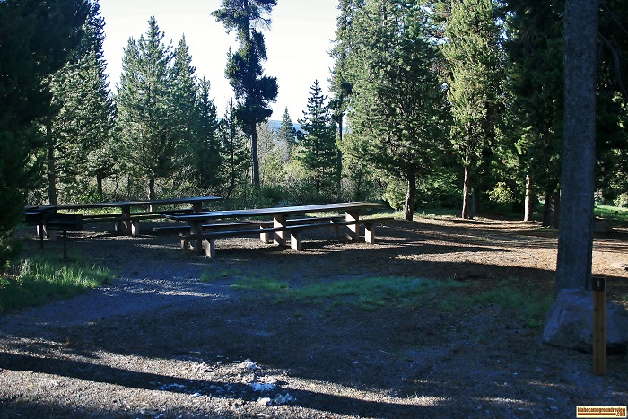 Campsite in Diamondfield Jack Campground near Magic Mountain.