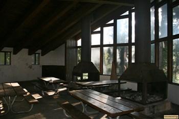 Diamondfield Jack Snow facilities near Magic Mountain.