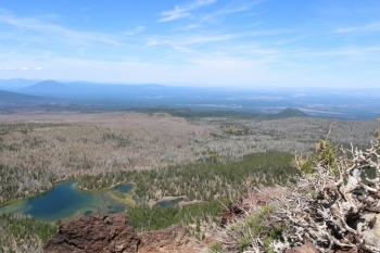 A picture of Little Three Creek Lake taken from a viewpoint on the Tam McArthur Rim.