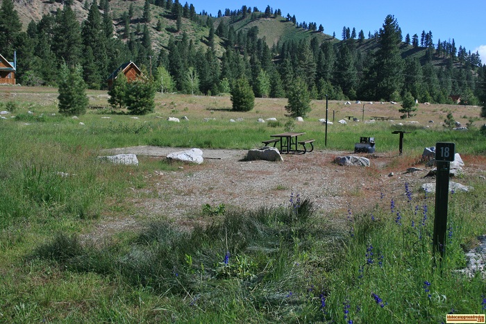 Elks Flat Campground Review, campsite 18