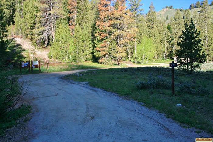 This is the view at the entrance to Five Points Campground. There was no sign.