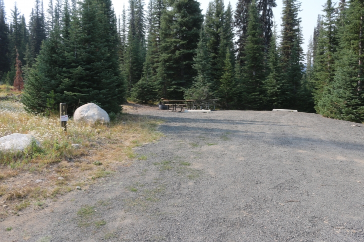 A guide to camping Grouse Campground on Goose Lake in Idaho