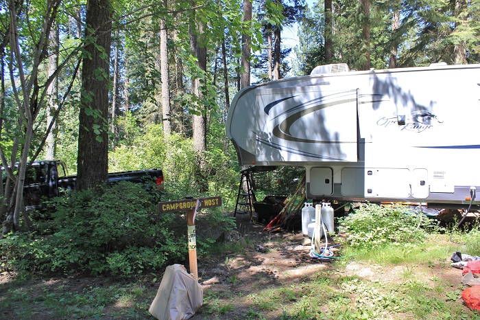 Hawleys Landing Campground Facilities - Showers, water and such