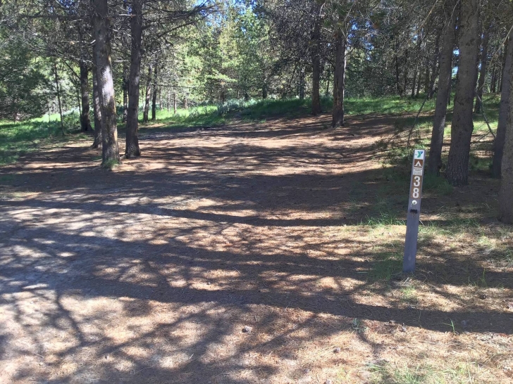 Camping in Idaho at Horsethief Reservoir Campground.
