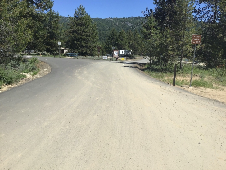 Camping in Horsethief Reservoir Campground