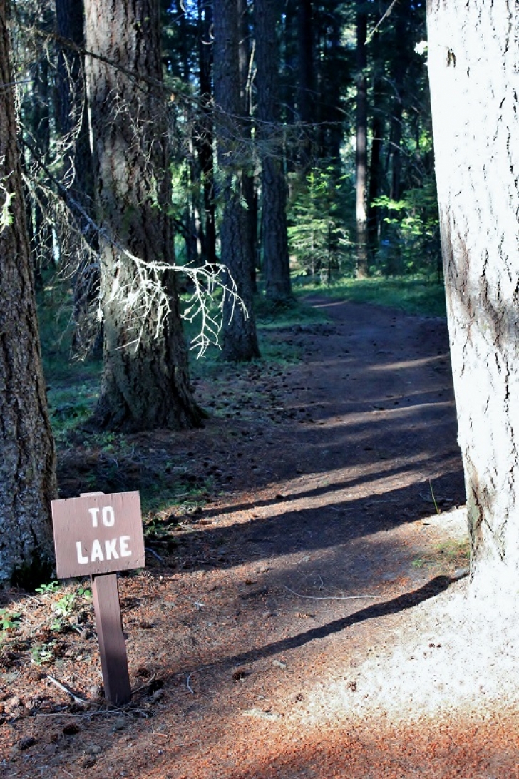 Camping in Washingtons Indian Creek Campground.