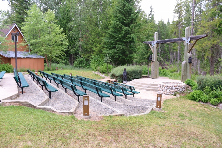 The amphitheater is also located next to the visitors center.

