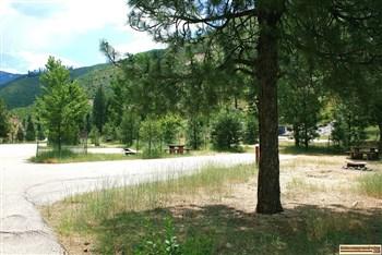 Kirkham Campground and hot springs on the South Fork of the Payette River.