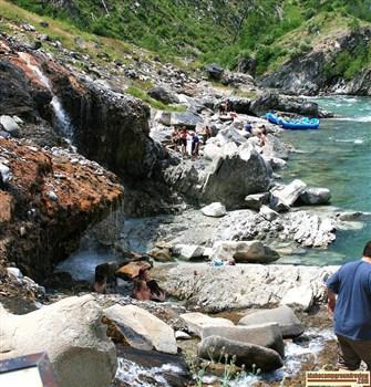 Kirkham Campground and hot springs on the South Fork of the Payette River.