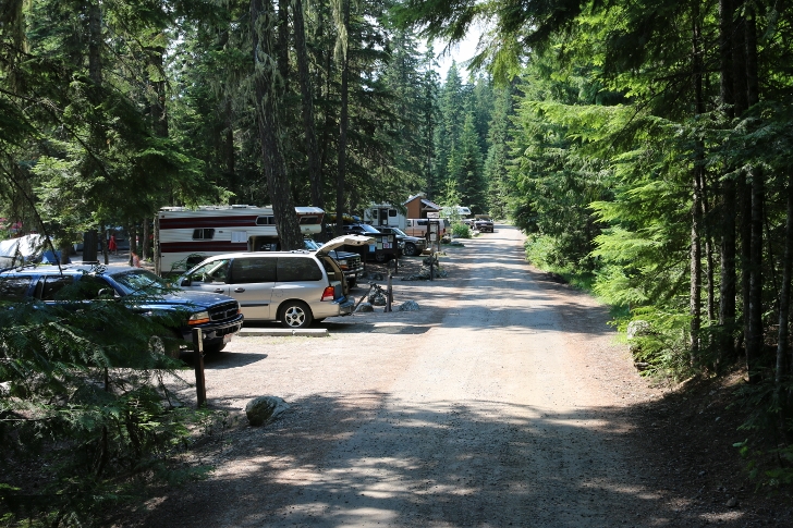 This is a view of the campground just before the beach and volleyball court. I only saw 3 RVs and one of those was the host.
