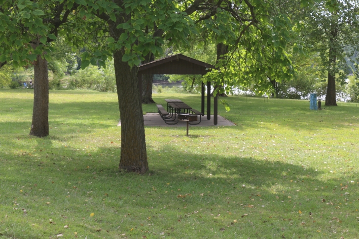 Camping at Louisville State Recreation Area on the Platte River  Nebraska