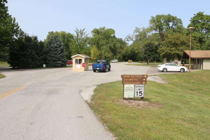Camping at Louisville State Recreation Area on the Platte River  Nebraska