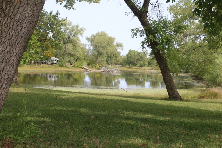 Camping at Louisville State Recreation Area on the Platte River  Nebraska