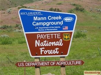 Mann Creek Campground is near the inlet of Manns Creek.