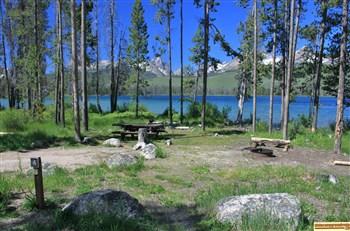 Mountain View Campground on Little Redfish Lake