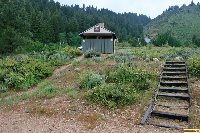 pine Recreation Site on Anderson Ranch Reservoir.